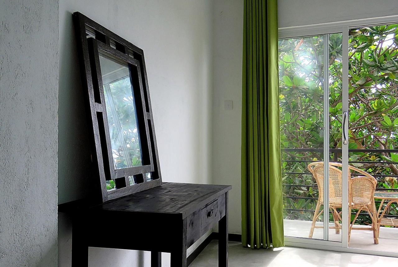 H&C Heaven Beach Hotel Unawatuna Ngoại thất bức ảnh
